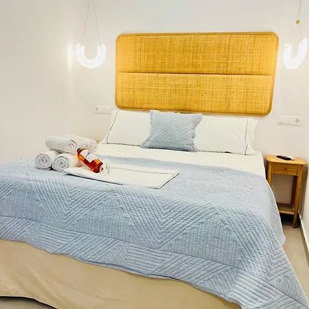 Gerani Deluxe Apartment