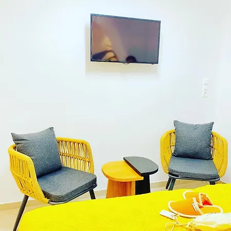 Gerani Deluxe Apartment